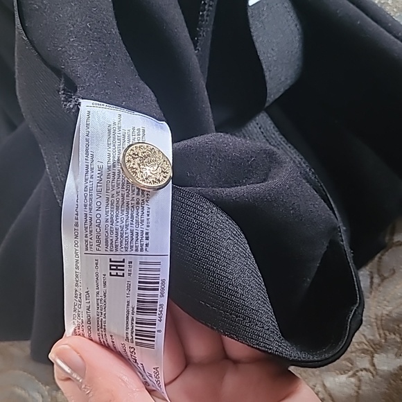 Pull on Mango gold button pants. - Picture 5 of 5